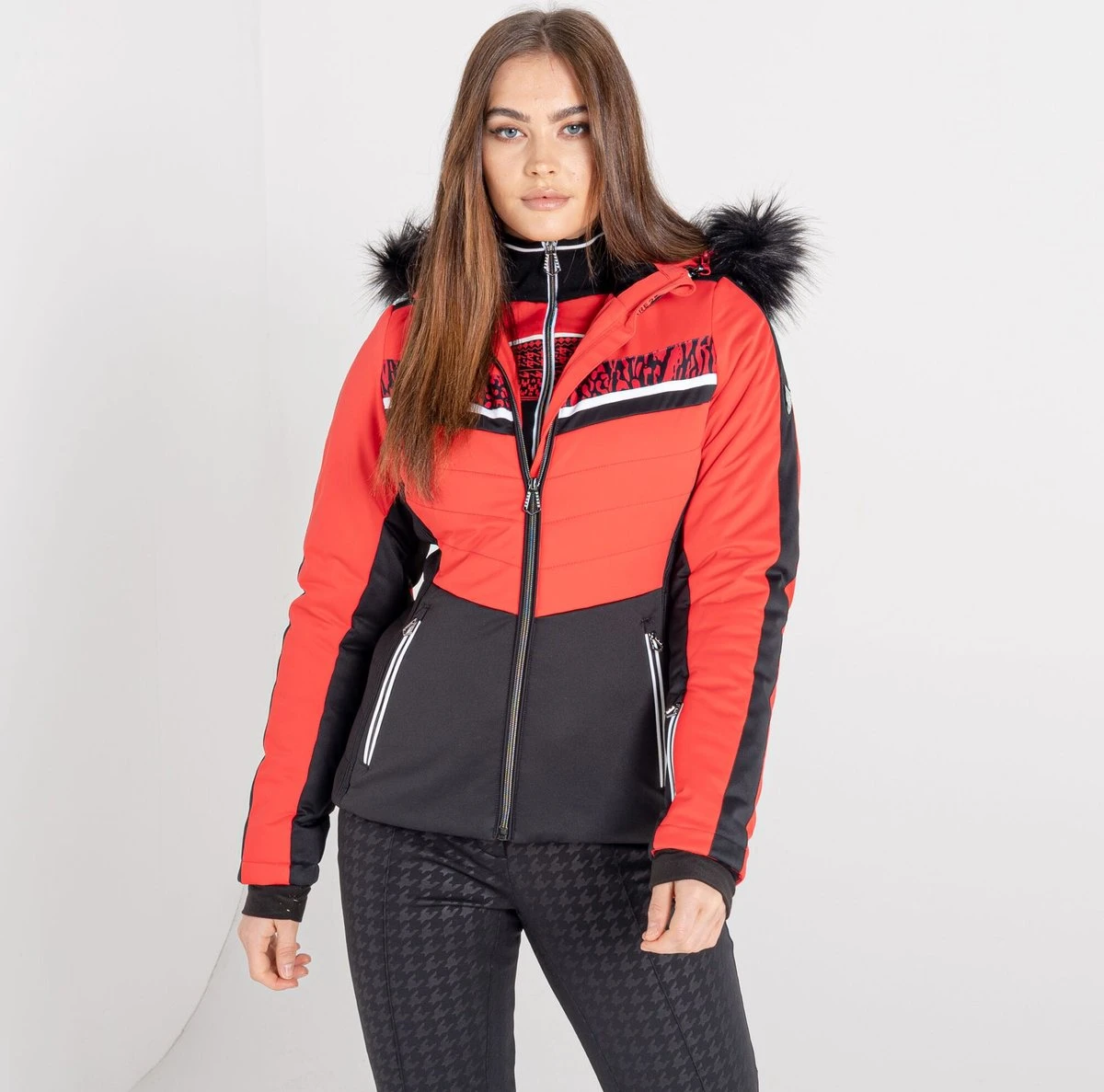 Dare 2b De Dare2B Dynamite Ski-jas - Wintersportjas - Dames - Waterdicht - Geïsoleerd - Rood 9 Dare 2b De Dare2B Dynamite Ski-jas - Wintersportjas - Dames - Waterdicht - Geïsoleerd - Rood - Afbeelding 7
