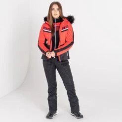 Dare 2b De Dare2B Dynamite Ski-jas - Wintersportjas - Dames - Waterdicht - Geïsoleerd - Rood 18 Dare 2b De Dare2B Dynamite Ski-jas - Wintersportjas - Dames - Waterdicht - Geïsoleerd - Rood -SINNER || Brunotti || Barts Verkoop 1200x1200 168