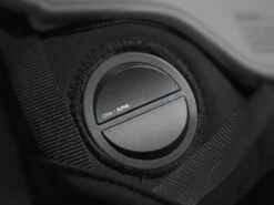 CRNK Skadi Alpha Ski Helm - Bluetooth Met Ingebouwde Speakers En Microfoon - Active Noice Cancellation -Zwart - Maat M -SINNER || Brunotti || Barts Verkoop 1200x900 4