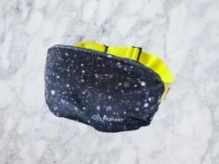 Descent - Goggle Cover - Nightsnow - Skibril - Beschermhoes - Snowboard - Ski 7 Descent - Goggle Cover - Nightsnow - Skibril - Beschermhoes - Snowboard - Ski -SINNER || Brunotti || Barts Verkoop 1200x900 8