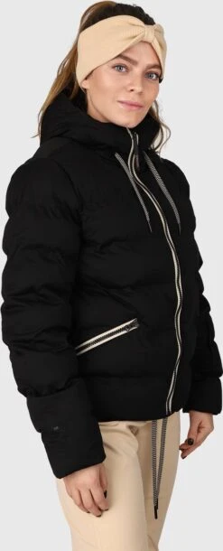 Brunotti Mirai Dames Wintersportjas - Black - S 39 Brunotti Mirai Dames Wintersportjas - Black - S -SINNER || Brunotti || Barts Verkoop 486x1200 1
