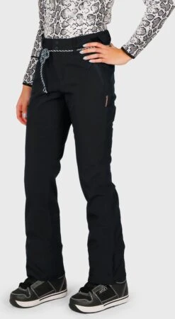 Brunotti Tavors-N Women Softshell Pant - Wintersportbroek - Dames - Navy - XS 17 Brunotti Tavors-N Women Softshell Pant - Wintersportbroek - Dames - Navy - XS -SINNER || Brunotti || Barts Verkoop 658x1200